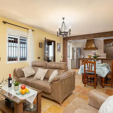 Villa Ana Y Garcia *